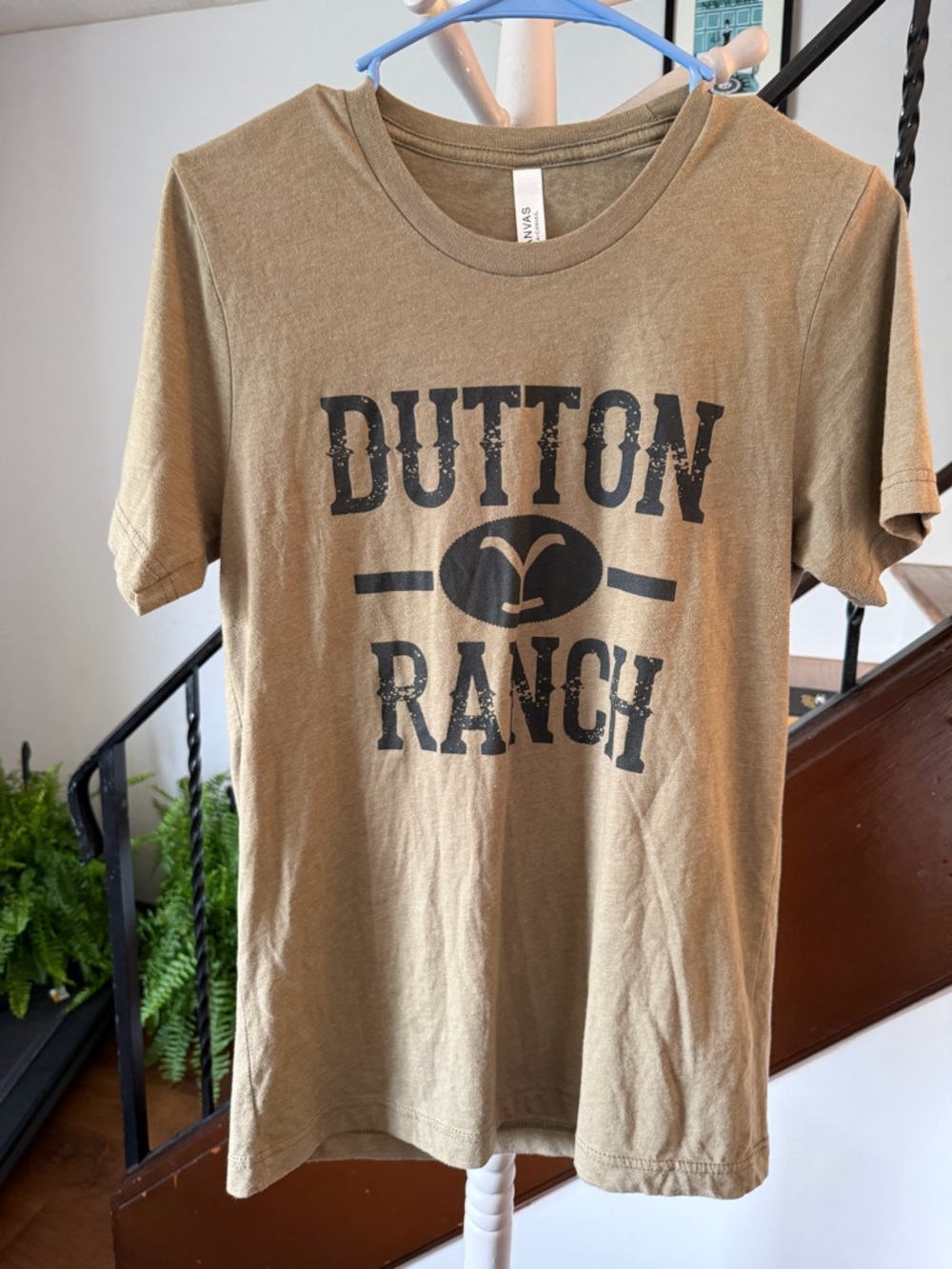 Dutton Ranch  Graphic Tee - Picture 3 of 5